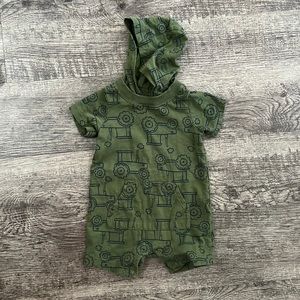Carters Green Printed Shorty